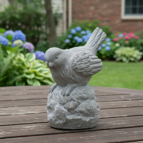 Garden Figurine Sculpture 🌿✨